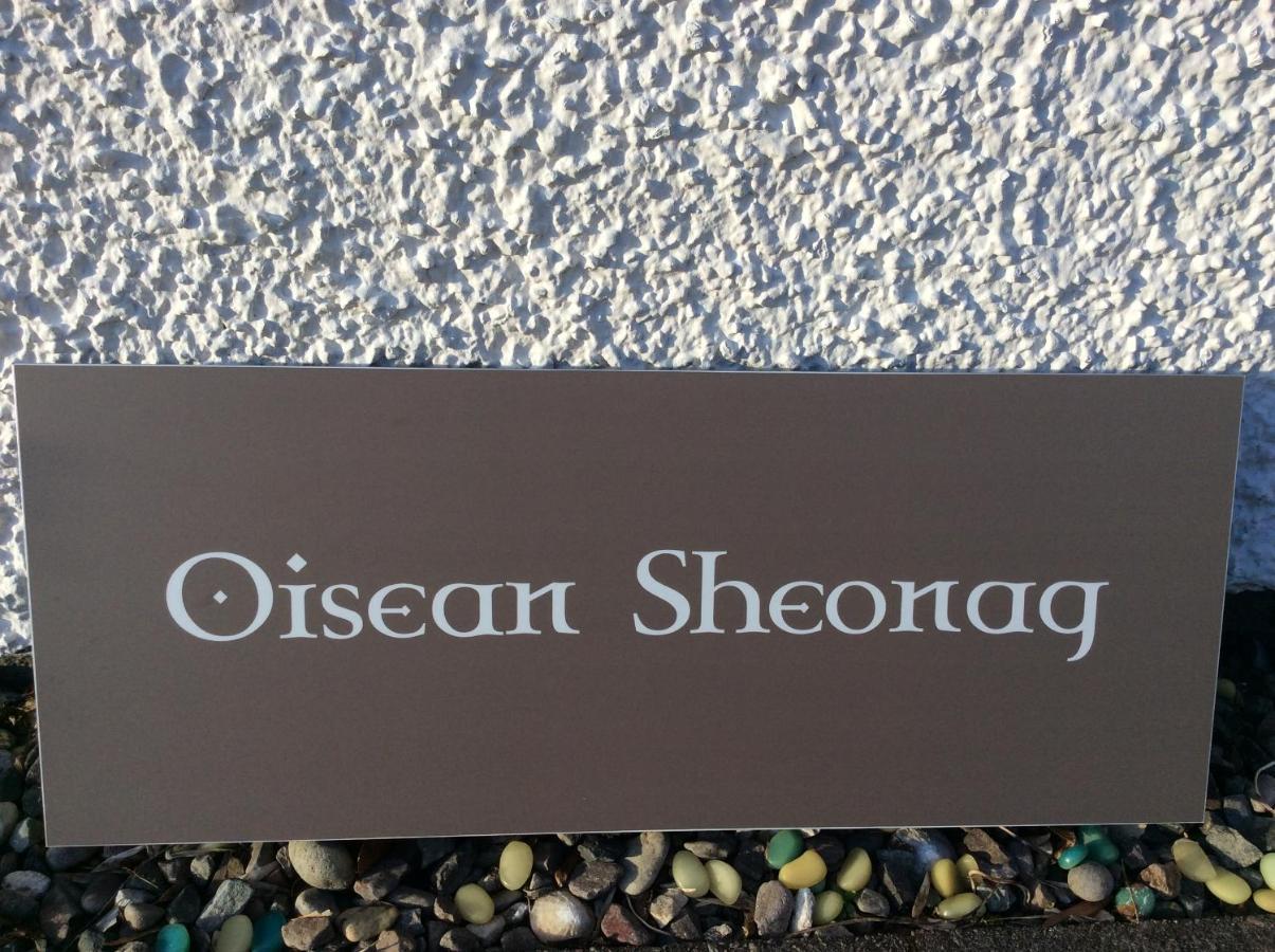 Oisean Sheonag Bed and Breakfast Portree Buitenkant foto